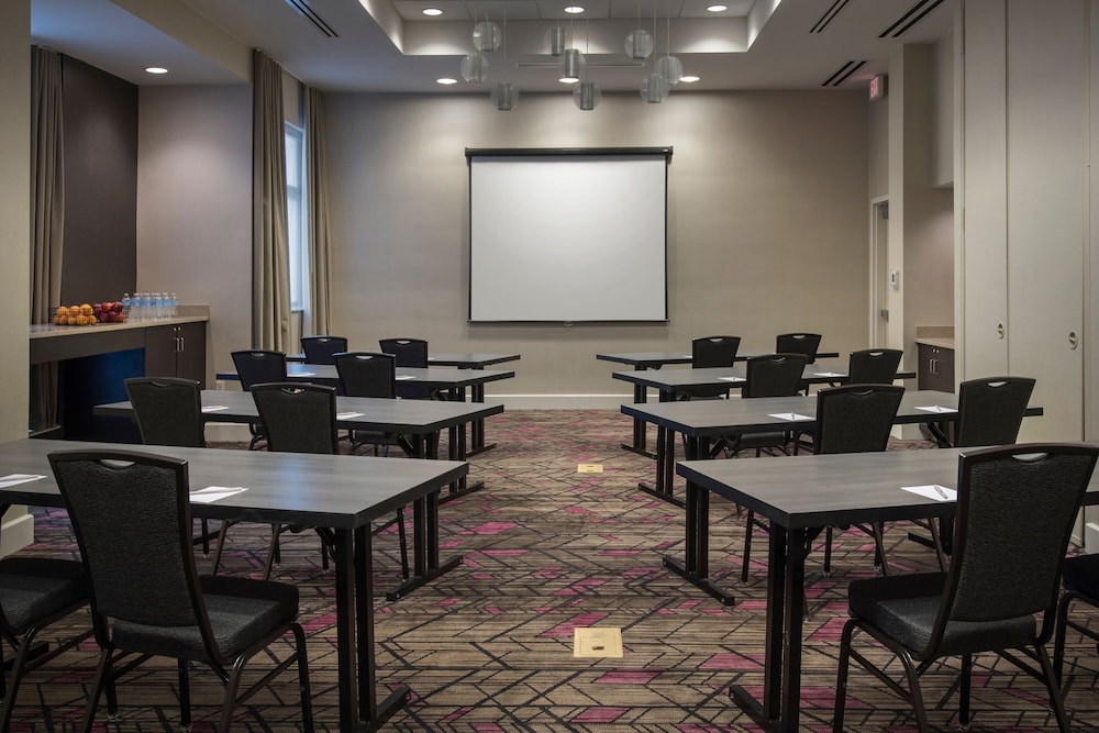 Residence Inn Fairfax City - photo 27