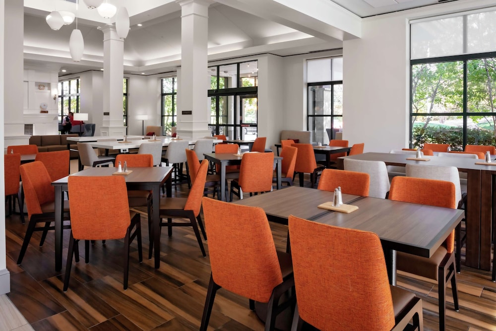 Hilton Garden Inn Atlanta Perimeter Center - photo 28