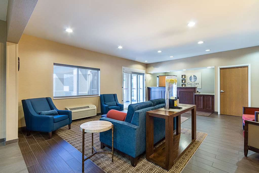 Comfort Inn Barboursville near Huntington Mall area - photo 5