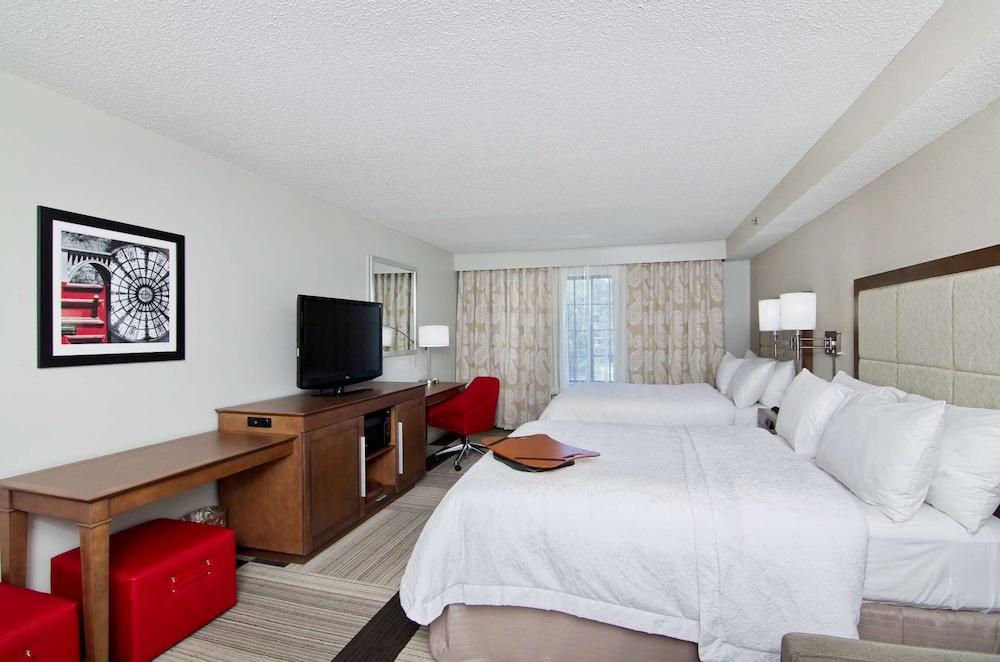 Hampton Inn Salem VA - photo 15