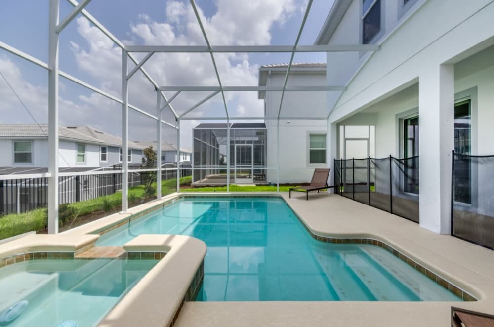 6 Bedroom Golf Course Resort Villa - photo 30