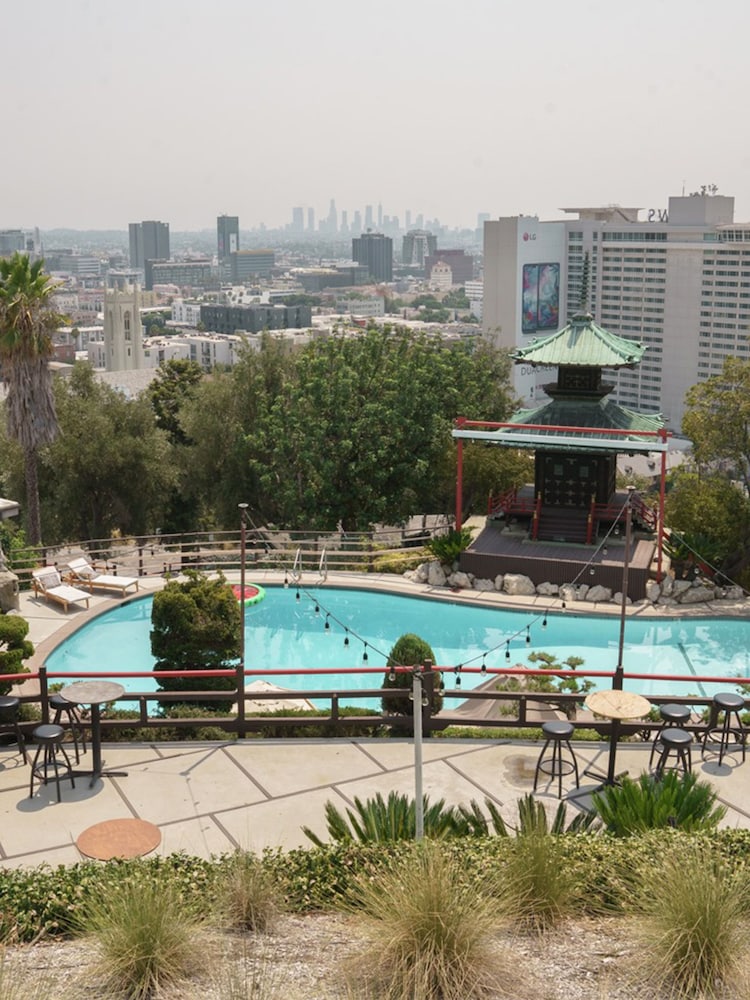 Hollywood Hills Hotel - photo 39