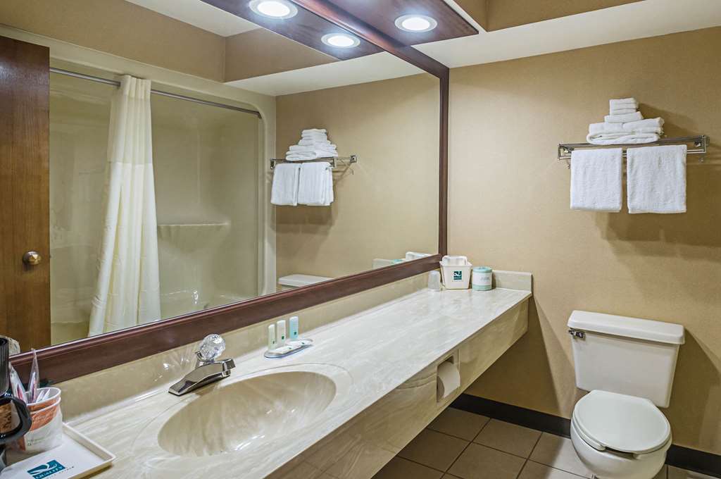 Quality Inn & Suites Frostburg Cumberland - photo 14