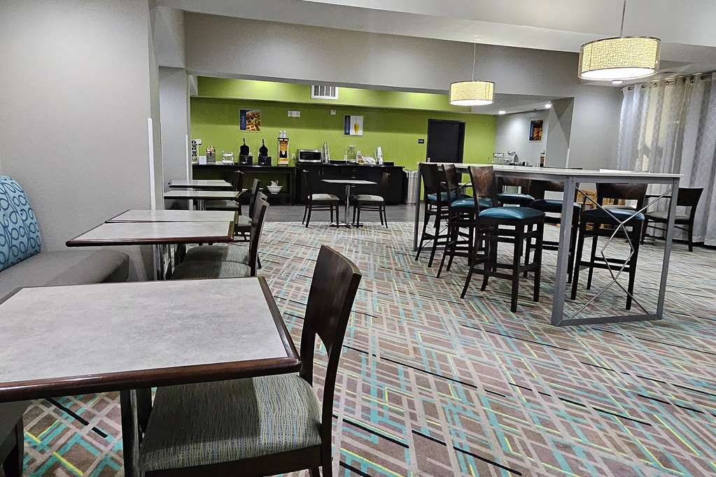 Ramada by Wyndham Burkburnett Wichita Falls - photo 13