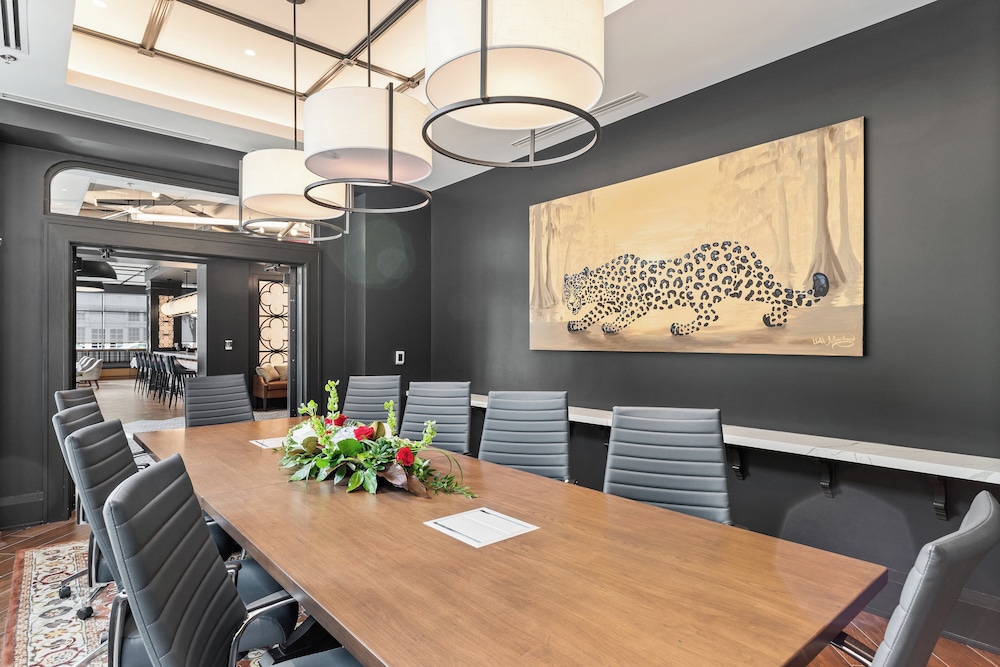 Hotel Indigo Baton Rouge Downtown by IHG - photo 103