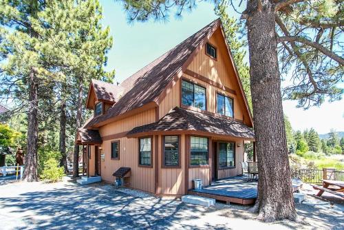 Breezy One 112 by Big Bear Vacations in Big Bear Lake, United States