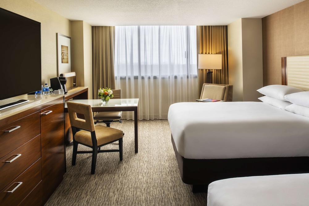Hyatt Regency O'Hare Chicago - photo 18