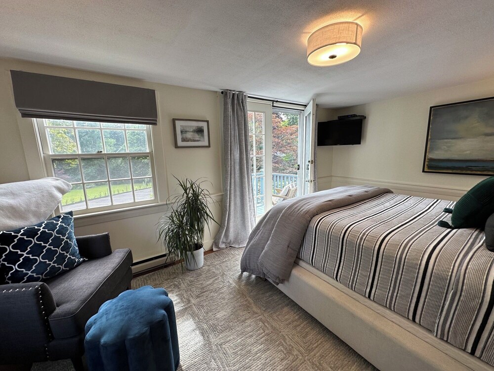Inn at Perkins Cove - photo 22