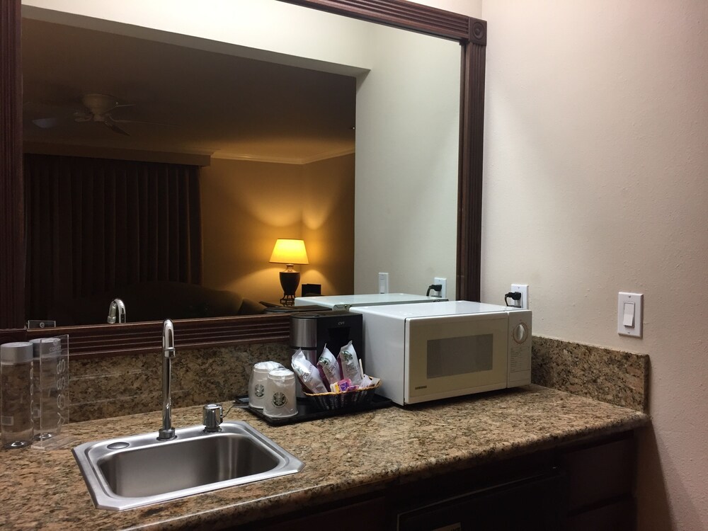 Coast Anabelle Hotel - photo 15
