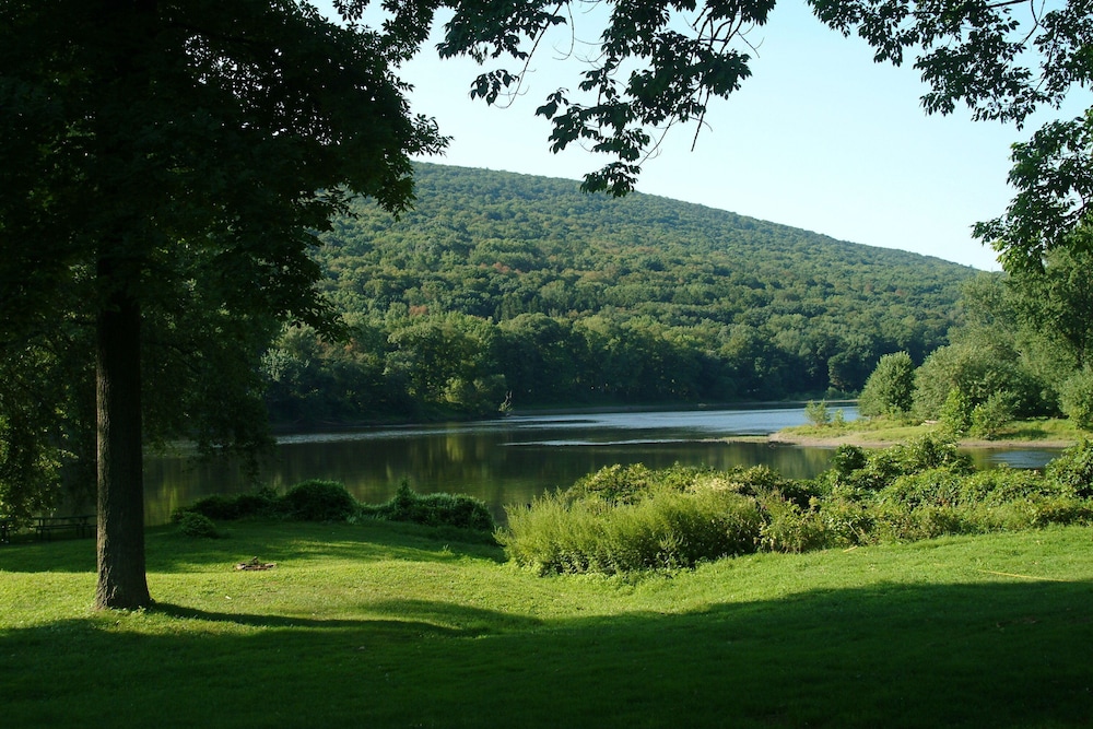 The Shawnee Inn and Golf Resort - photo 87