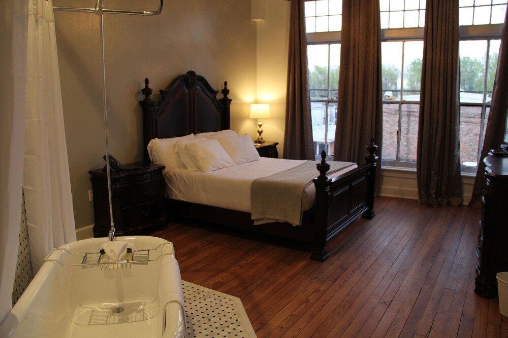 The Inn on the River - photo 13