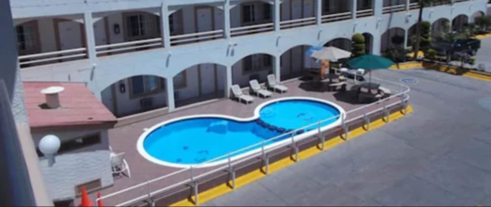 Pueblito Inn in Rosarito, Mexico