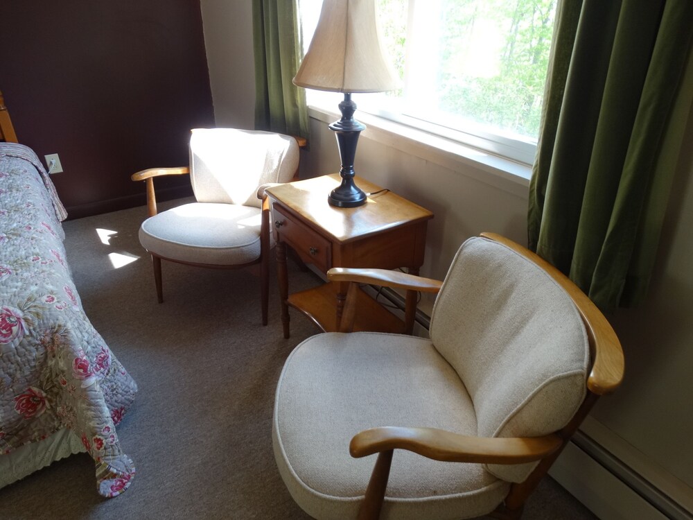 Aerie Inn of Vermont - photo 26