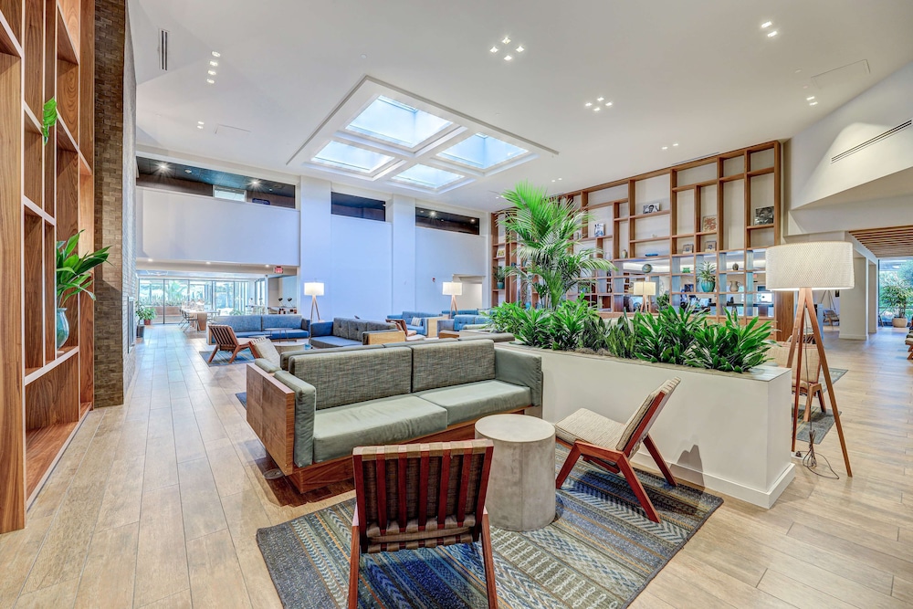 DoubleTree by Hilton Atlanta Windy Hill Ballpark - photo 6