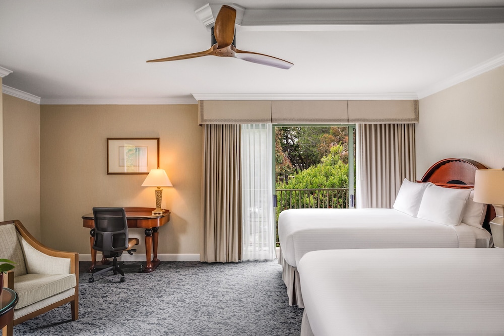 Monterey Plaza Hotel & Spa - photo 21