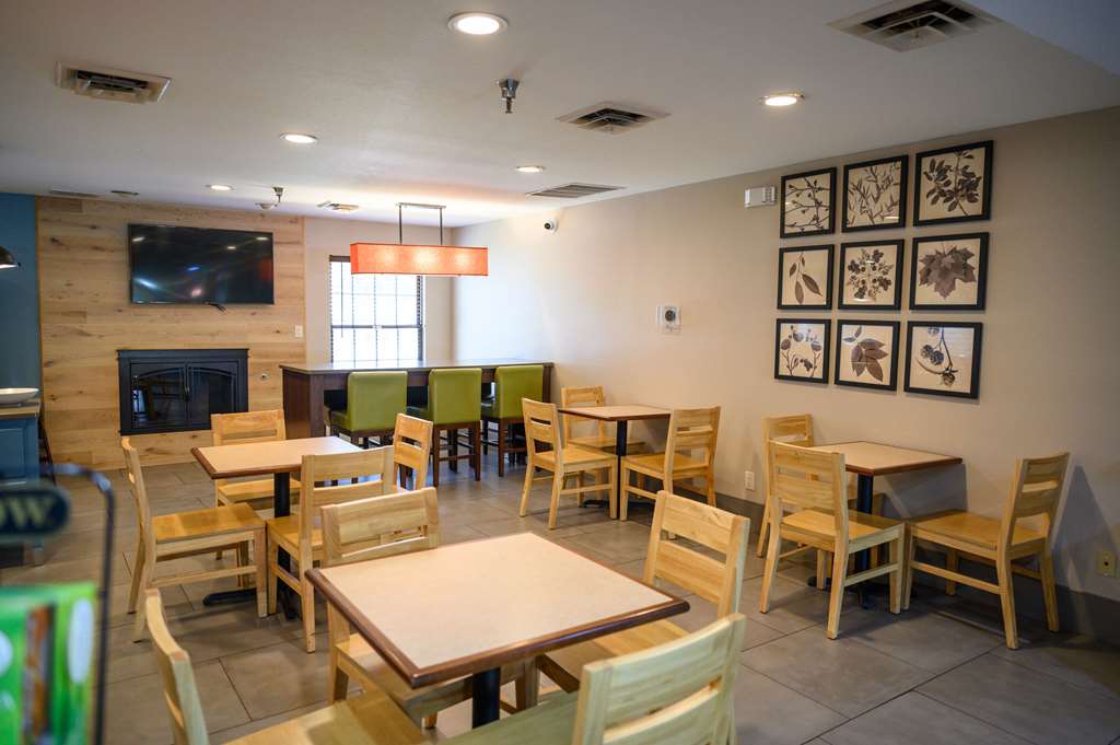 Country Inn & Suites by Radisson Greenfield IN - photo 37