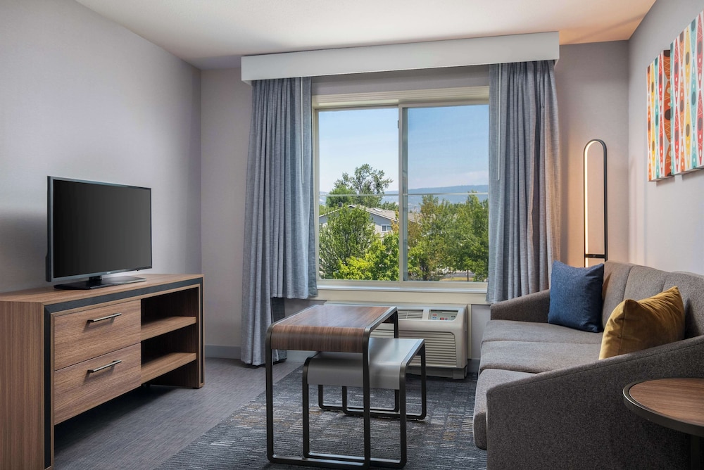 Homewood Suites Medford - photo 27