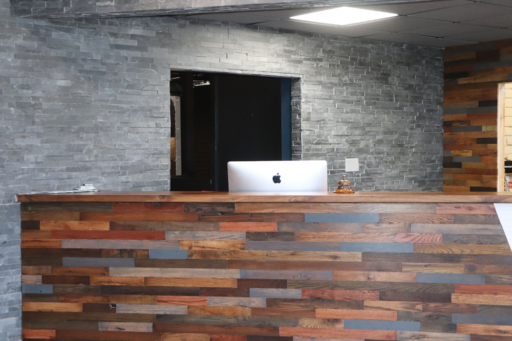 Rodeway Inn Cow Palace - photo 2