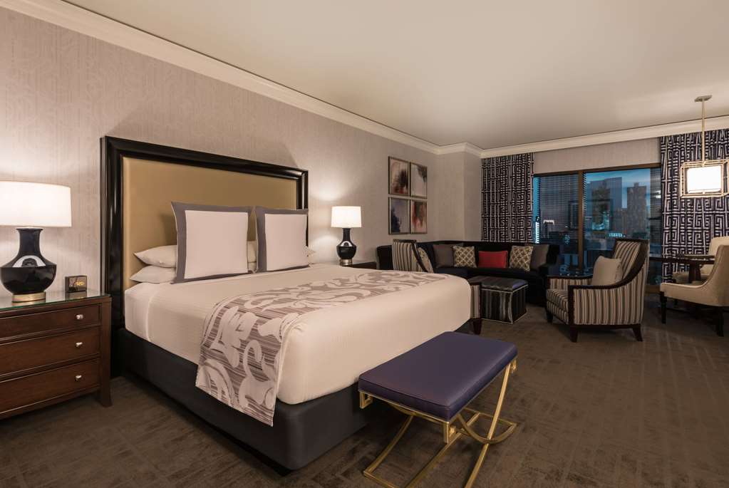 Caesars Palace - photo 18