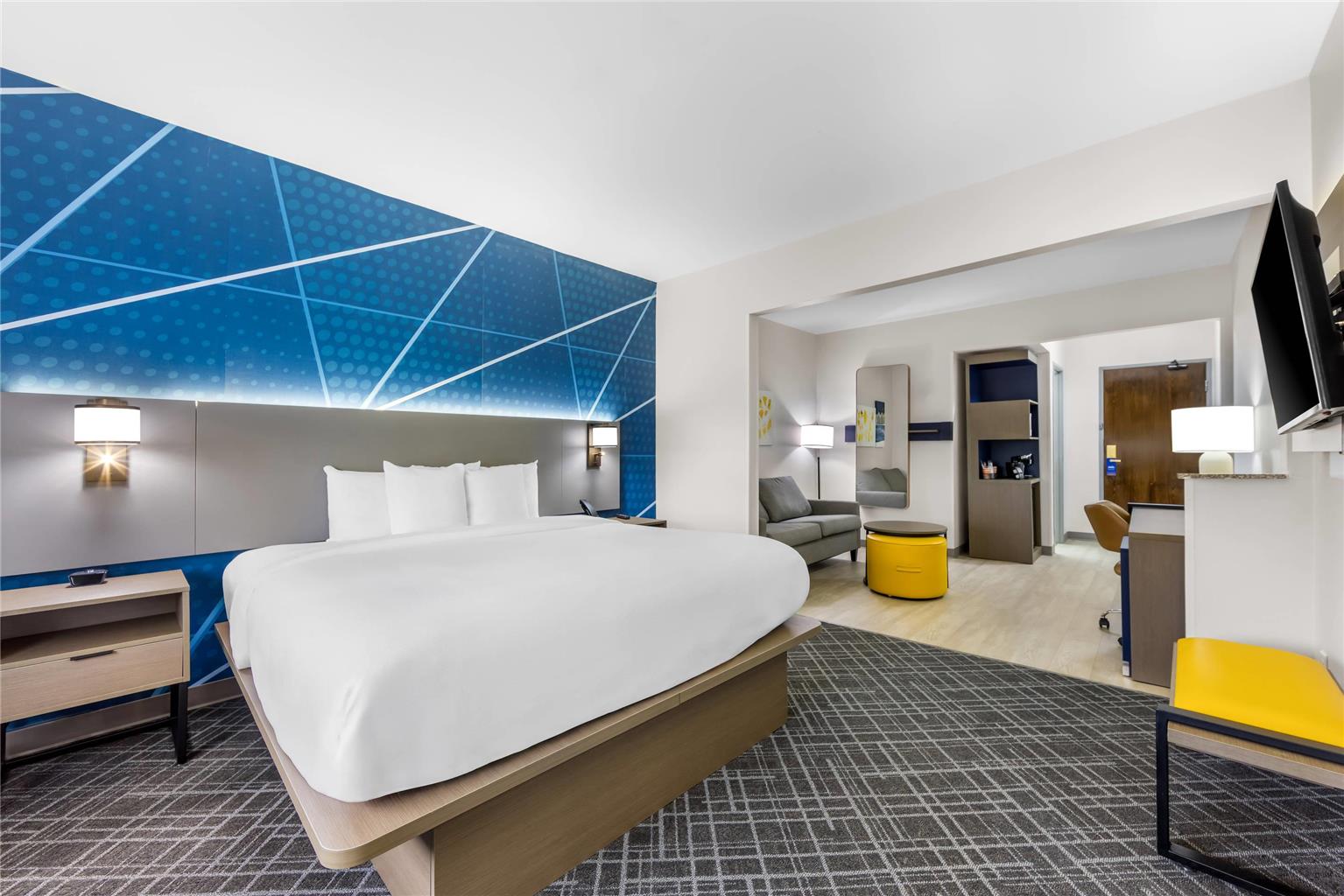 Comfort Suites London South - photo 35