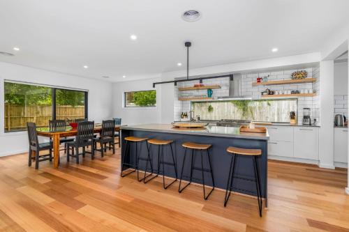 Ocean Oasis on Kenneth — Inverloch — photo 2