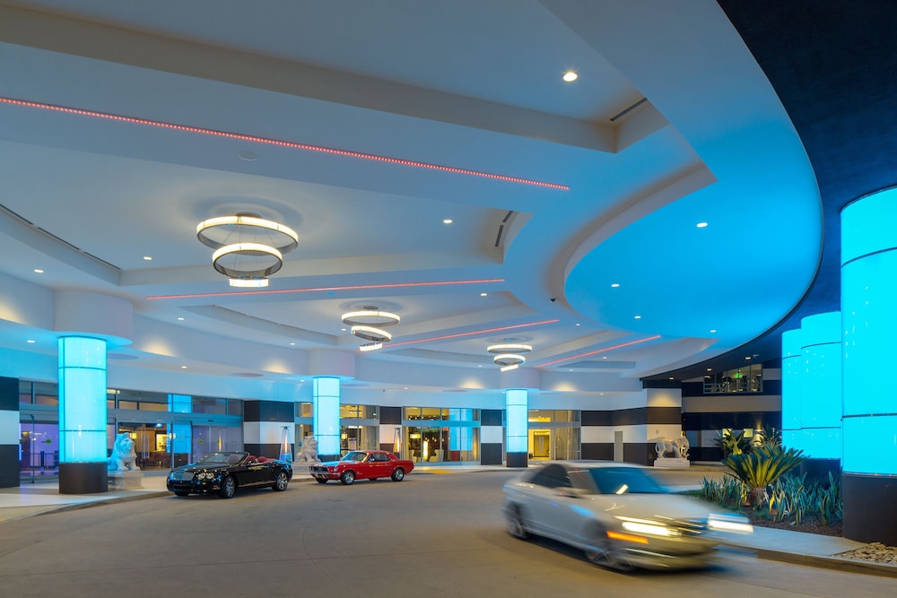 Parkwest Bicycle Casino - photo 35