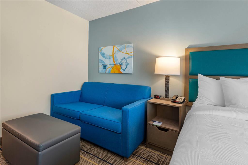 MainStay Suites Horsham Philadelphia - photo 14