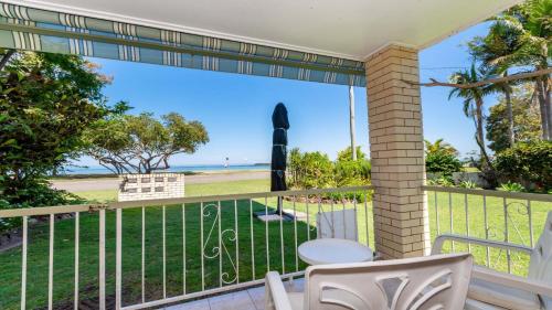 Ground floor air condtioned apartment — 4-Star Luxury Hotel in Bongaree, Australia