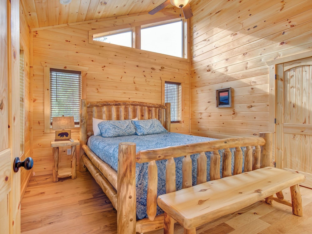 Gatlinburg Escape - photo 11