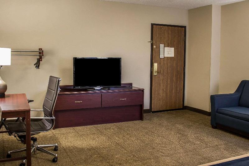 Comfort Inn - photo 14