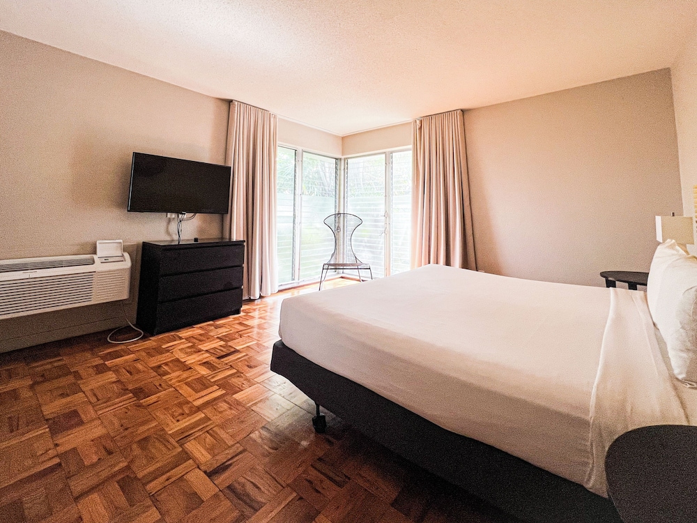Winterset A North Beach Village Resort Hotel - photo 40