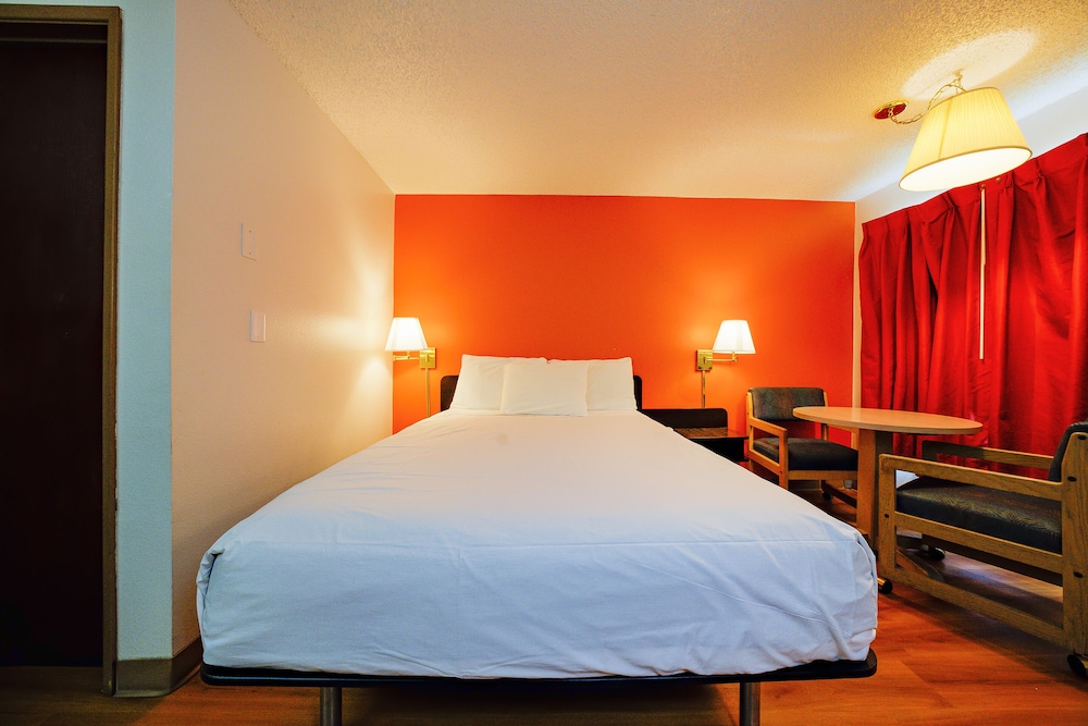 Hermiston Inn & Suites - photo 6