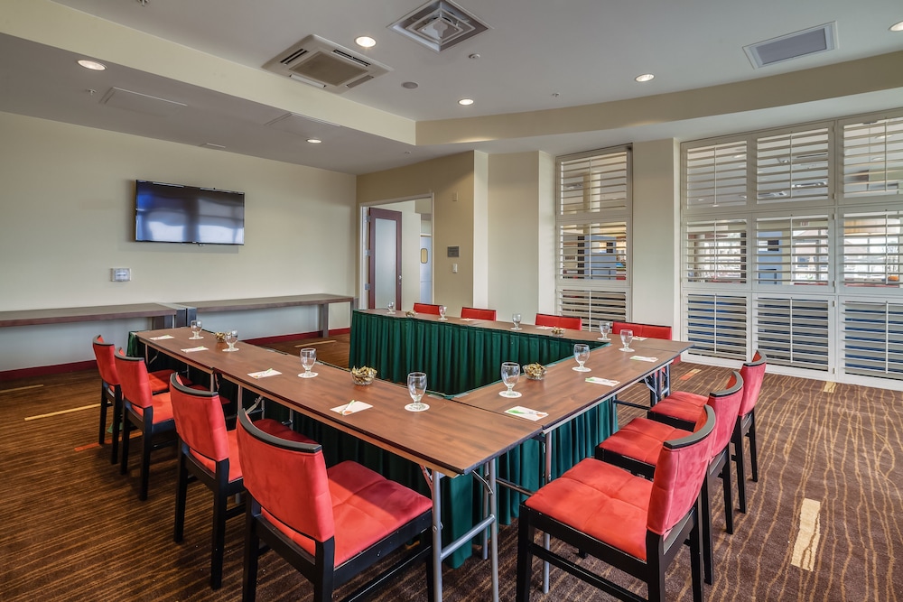 Courtyard by Marriott Jacksonville Beach Oceanfront - photo 40