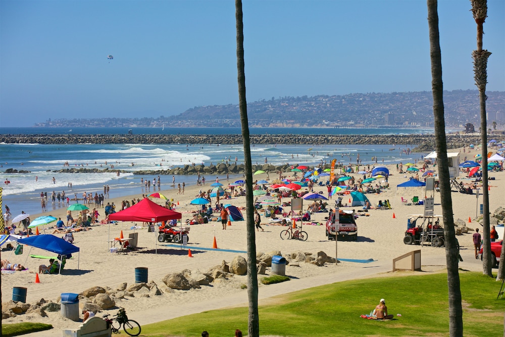 Ocean Beach Hotel - photo 43