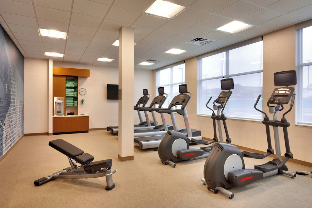 SpringHill Suites by Marriott Coralville - photo 16