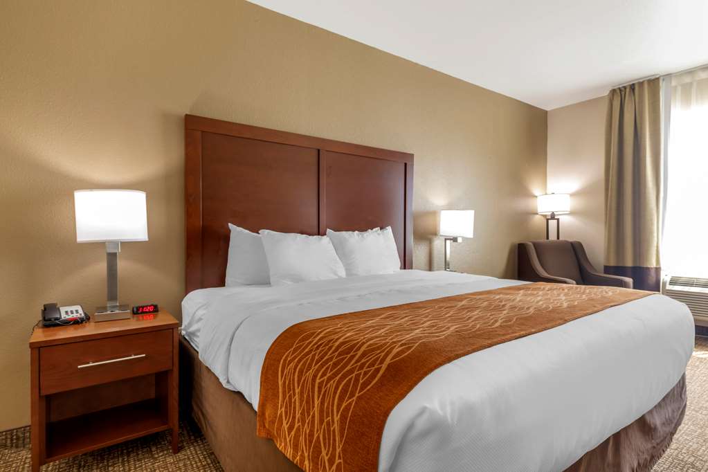 Comfort Inn Near UNT - photo 7