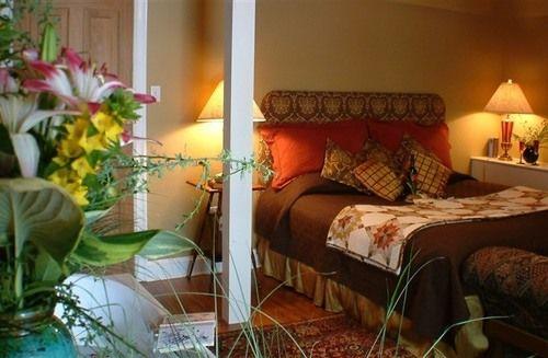 Amethyst Inn - photo 12