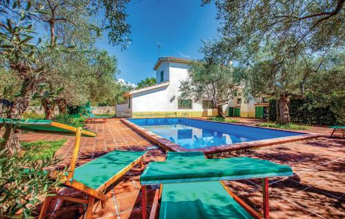 Amazing Home In Tocco Da Casauria — 4-Star Luxury Hotel in Tocco Da Casauria, Italy