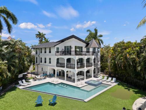 The Sunset Escape Riverfront Elegance in Fort Myers, United States