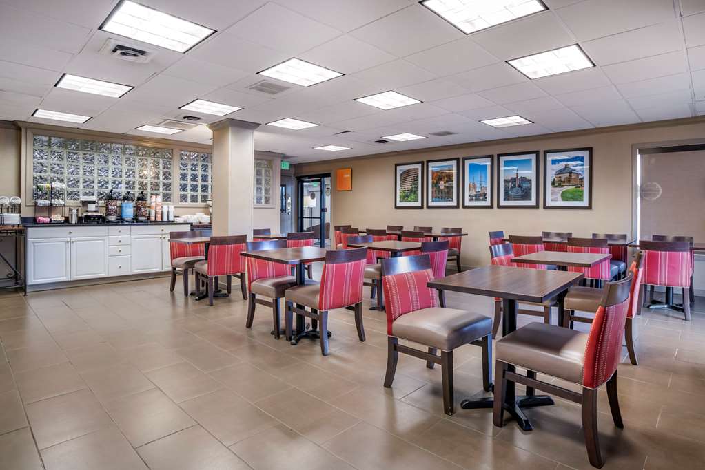 Comfort Inn Towson Baltimore North - photo 26
