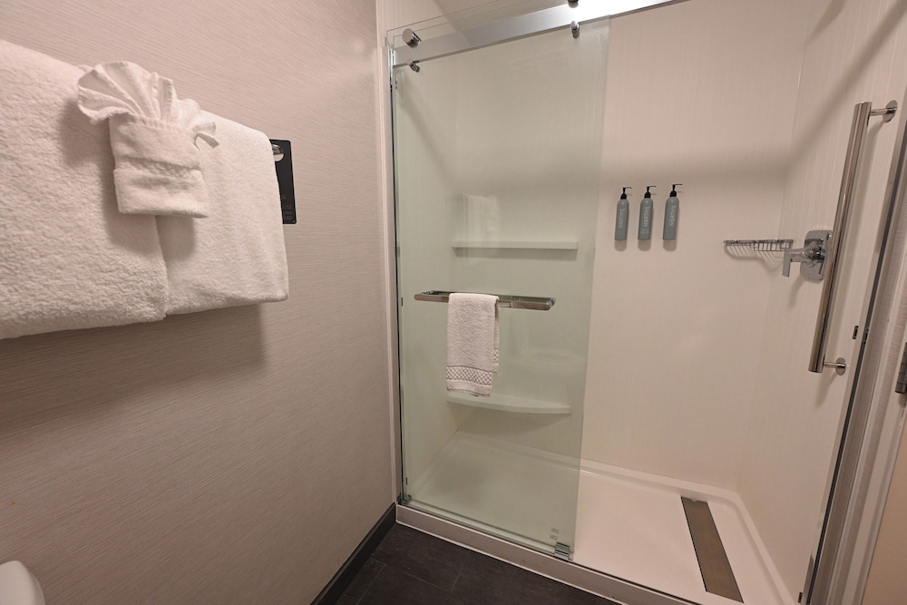 Courtyard by Marriott Albany - photo 16