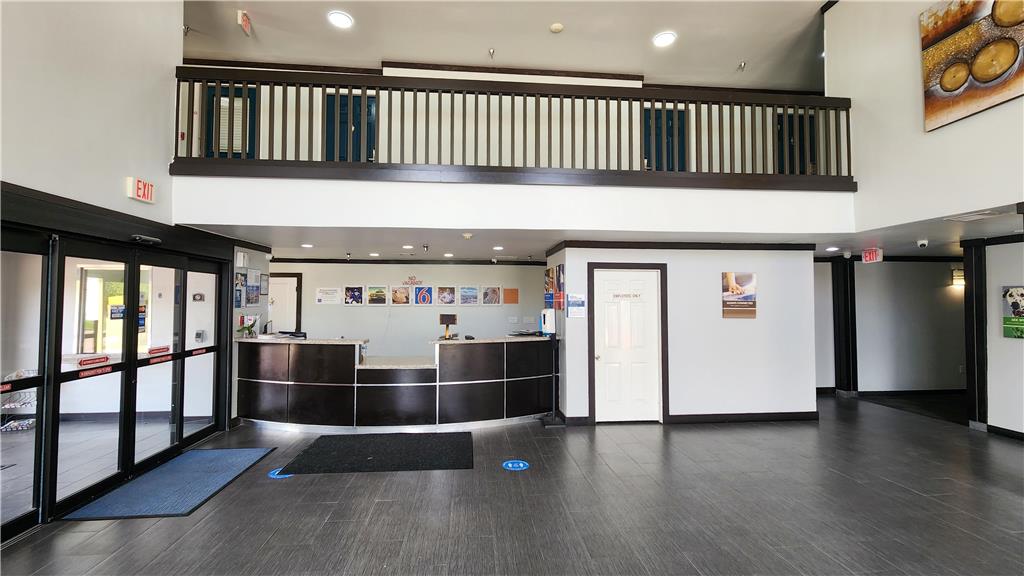 Motel 6 Ennis TX - photo 13