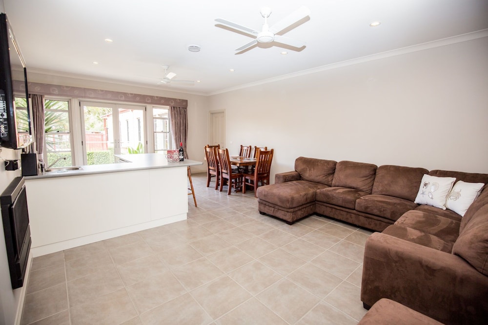 Bel Miren Dusty Miller in Port Fairy, Australia