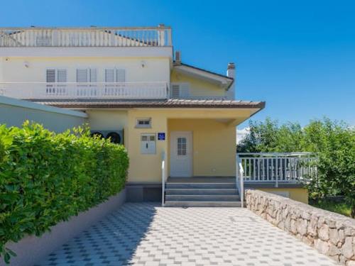 Apartment Brdo — 4-Star Luxury Hotel in Grubine, Croatia