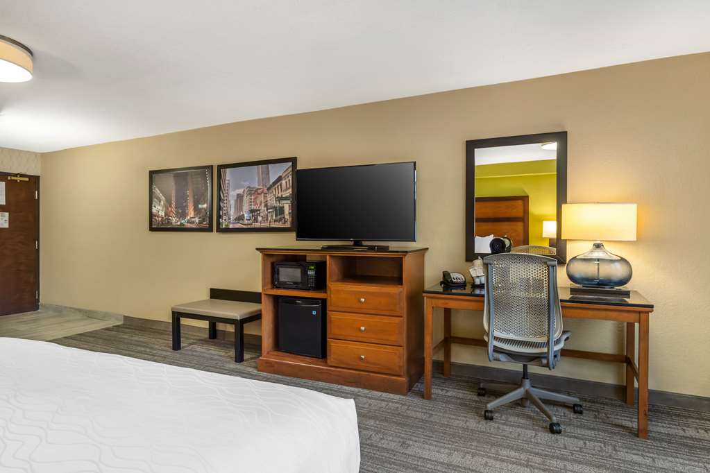 Best Western Plus Houston Energy Corridor - photo 20
