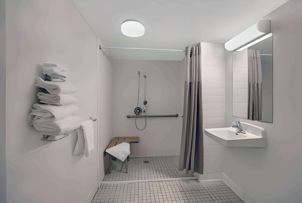 Super 8 by Wyndham Livermore - photo 11