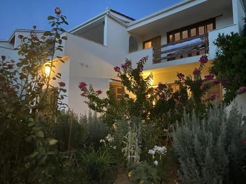 Six bedroom Holiday home Matea — 4-Star Luxury Hotel in Ploce, Croatia