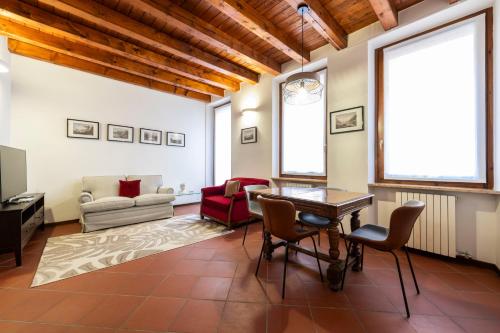 Amanti Apartment in Verona by Reasy&Busy — 4-Star Luxury Hotel in Verona, Italy