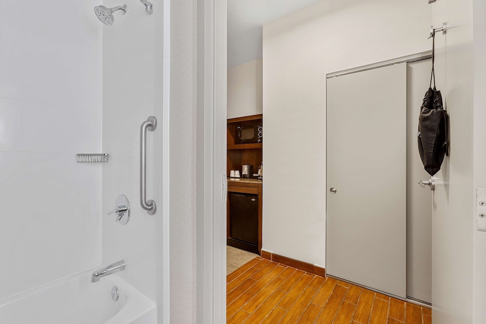 Hilton Garden Inn New Orleans French Quarter CBD - photo 47