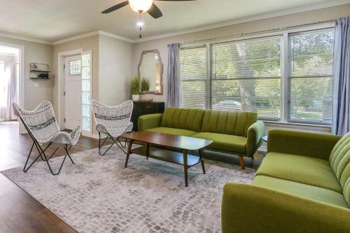 The Casino Cottage — hotel in Durant